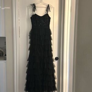 Beautiful Black gown! Size 4!